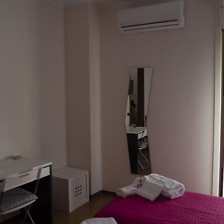 Bed And Breakfast La Volpe Rossa Regalbuto Luaran gambar